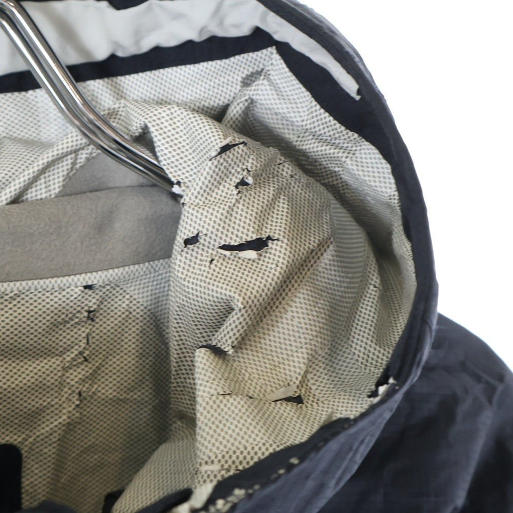 PATAGONIA(パタゴニア) 胸ロゴデザイン マルチポケット フーデッド ジップアップ ナイロンジャケット ブラック 0467238961