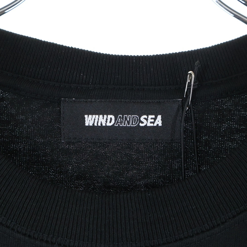 WIND AND SEA(ウィンダンシー) 22SS ×IT'S A LIVING イッツア リビング ロゴプリント クルーネック 半袖Tシャツカットソー ブラック ITLIV-CSTF-22A-13