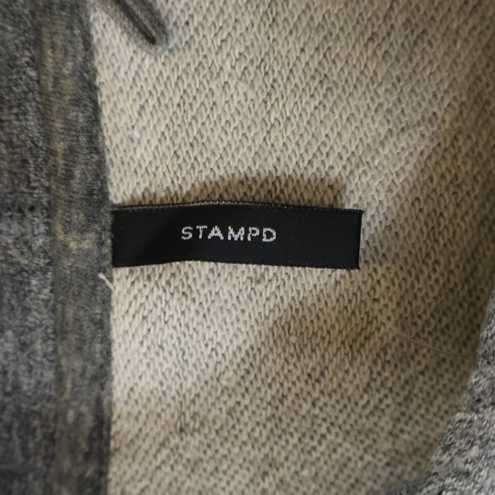 STAMPD(スタンプド) 異素材切替 センターロゴプリント スウェット プルオーバーパーカー グレー