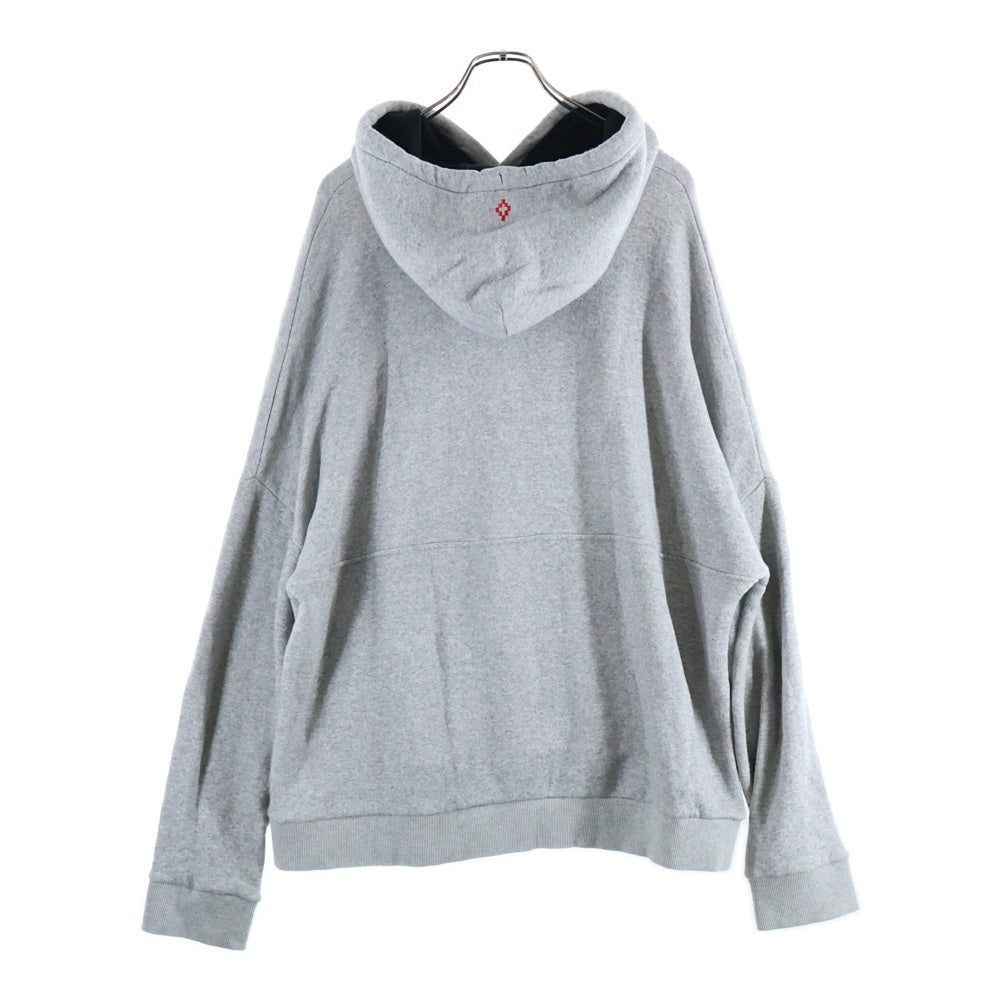 MARCELO BURLON(マルセロバーロン) フロントロゴプリント プルオーバーフーディー パーカー スウェット グレー CMBB073F19B37011
