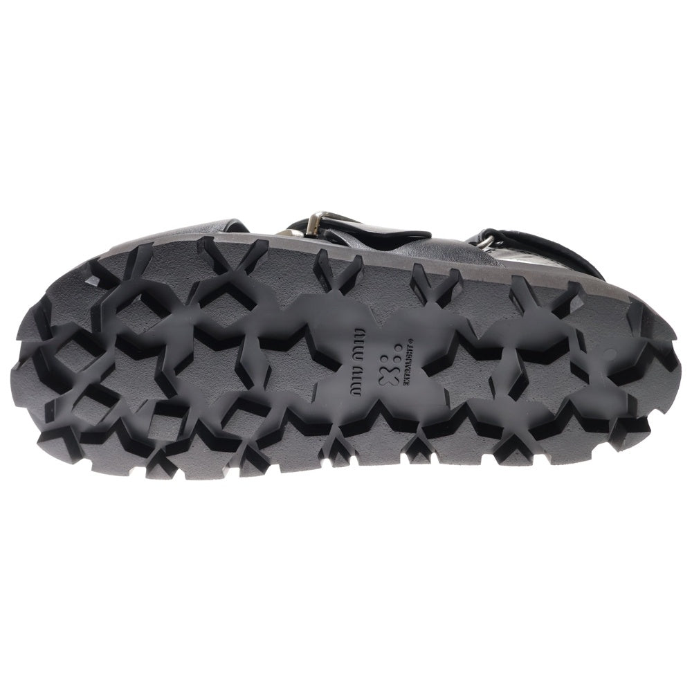 miumiu(ミュウミュウ) Smooth Leather Flat Sandals ロゴバックル レザーフラットサンダル ブラック レディース 5X214E