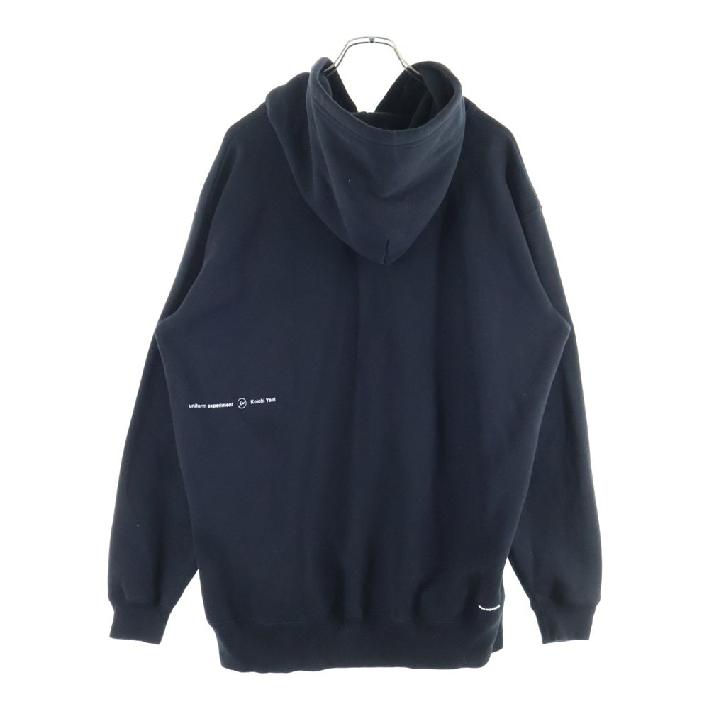 UNIFORM EXPERIMENT(ユニフォームエクスペリメント) 24SS ×Koichi Yairi コーイチ ヤイリ フロントプリント プルオーバースウェットパーカー フーディー ブラック UE-240062