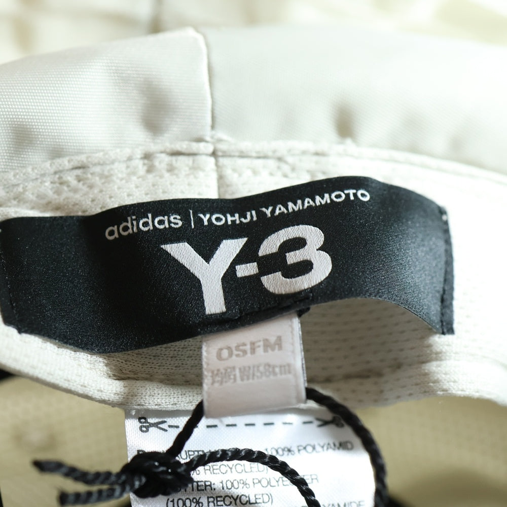 Y-3(ワイスリー) STRAPS HAT TALC ストラップス タルク ロゴデザイン つば付き バケットハット キャップ 帽子 ホワイト JM9063