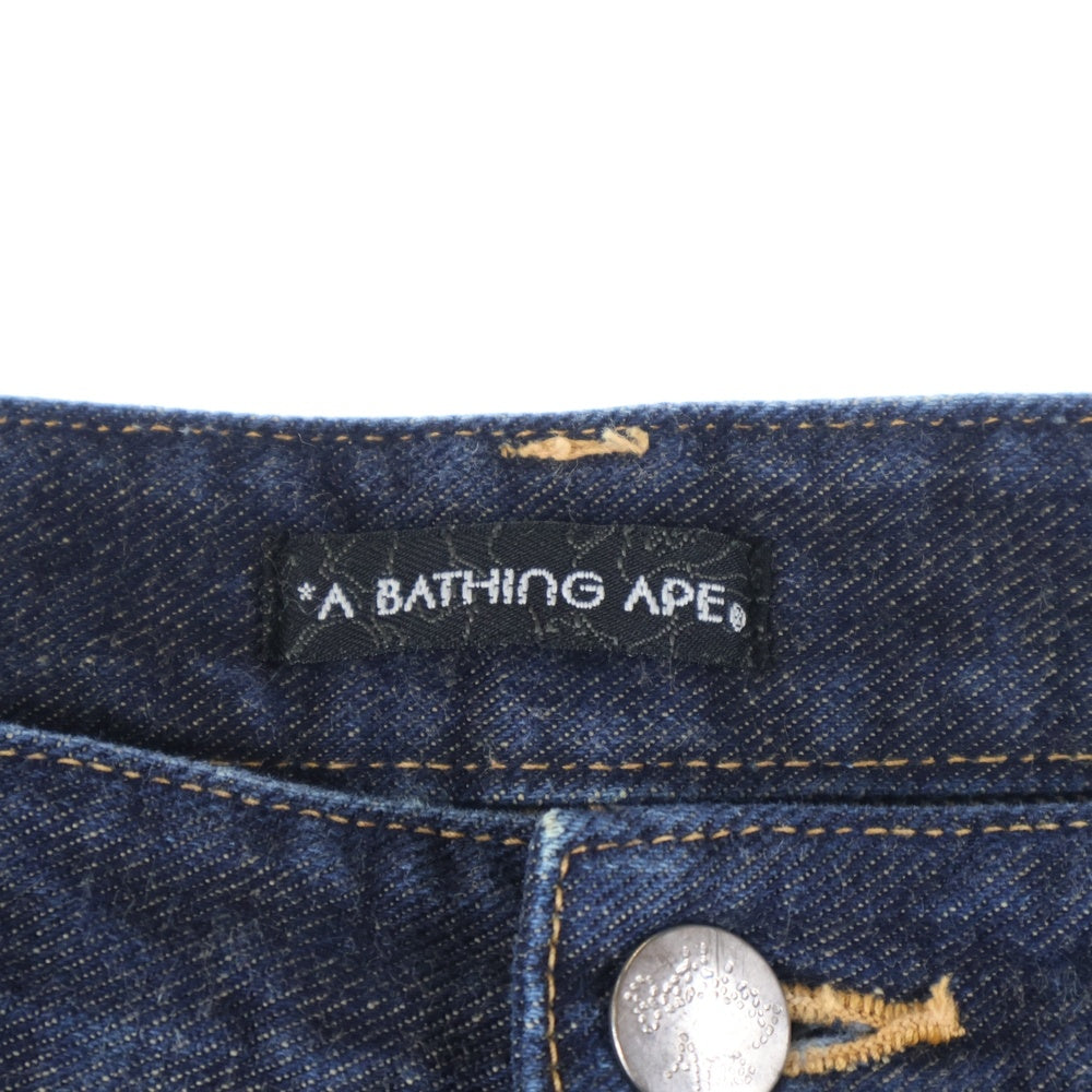 A BATHING APE(アベイシングエイプ) バックポケットカモ柄エイプヘッドプリント ジップフライデニムパンツ インディゴ