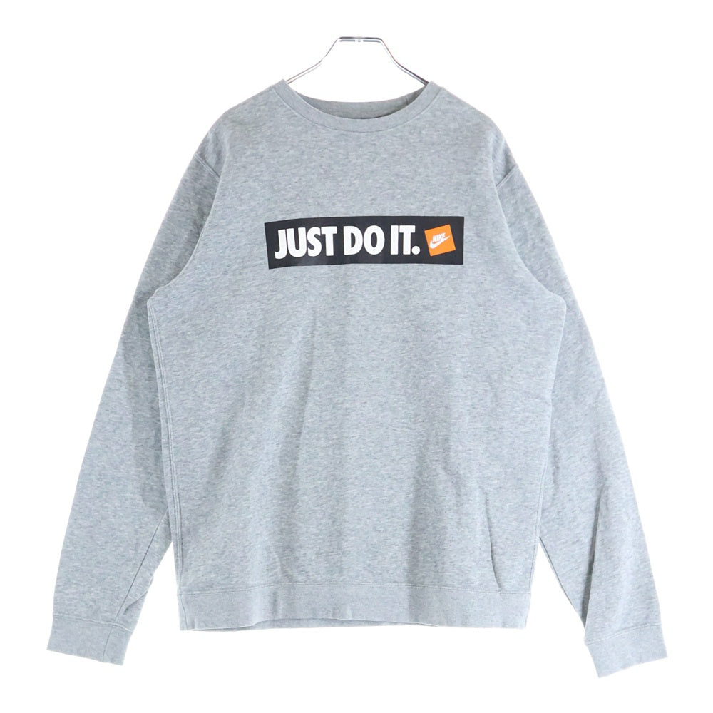 NIKE(ナイキ) JUST DO IT フロントロゴプリント クルーネック スウェット トレーナー グレー