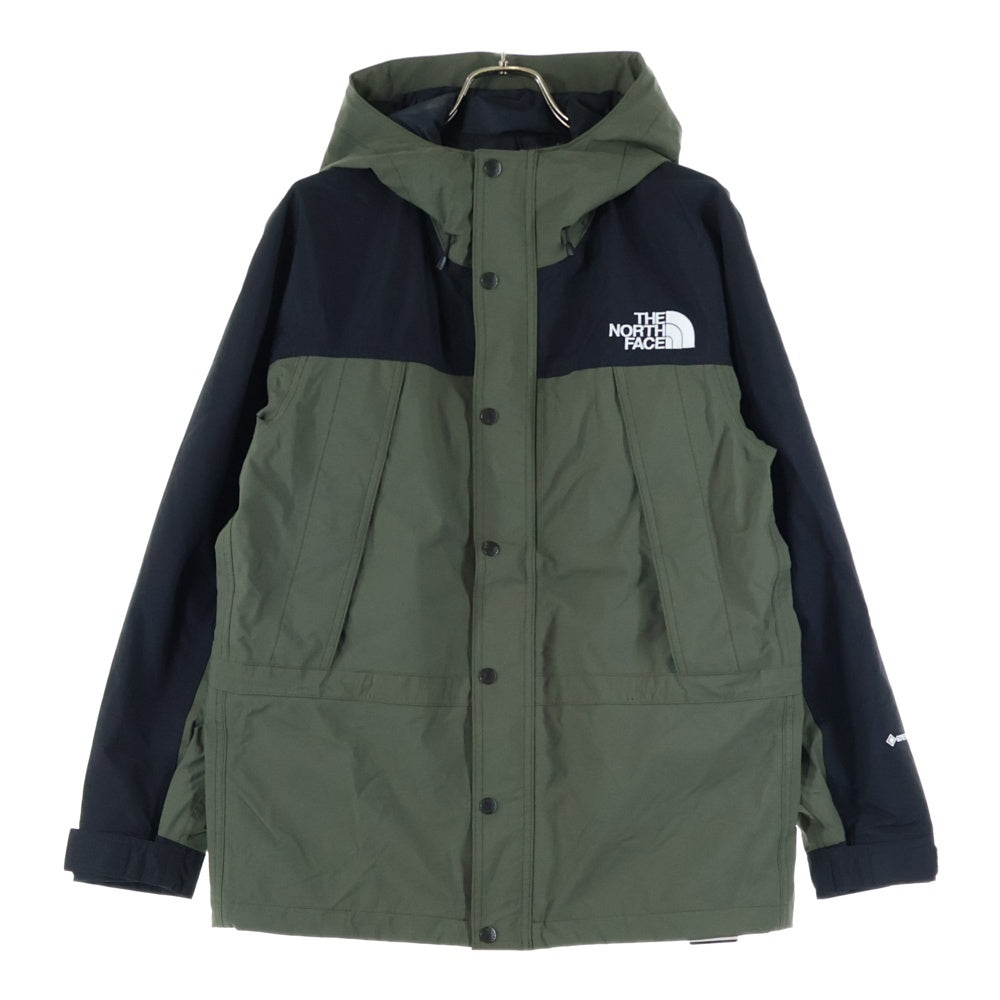 THE NORTH FACE(ザノースフェイス) MOUNTAIN LIGHT JACKET GORE-TEX ゴアテックス 胸ロゴデザイン フーデッド ジップアップ マウンテンライトジャケット カーキ NP11834