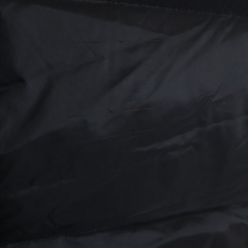 BALR.(ボーラー) フロントロゴプレート ナイロン ダウンベスト ジャケット ブラック