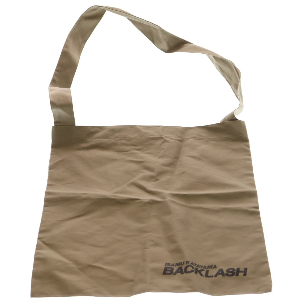 ISAMU KATAYAMA BACKLASH(イサムカタヤマバックラッシュ) ロゴプリント ミニ トートバッグ ベージュ