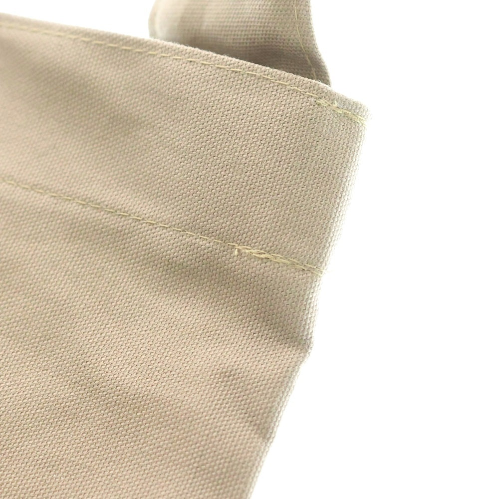 ISAMU KATAYAMA BACKLASH(イサムカタヤマバックラッシュ) ロゴプリント ミニ トートバッグ ベージュ