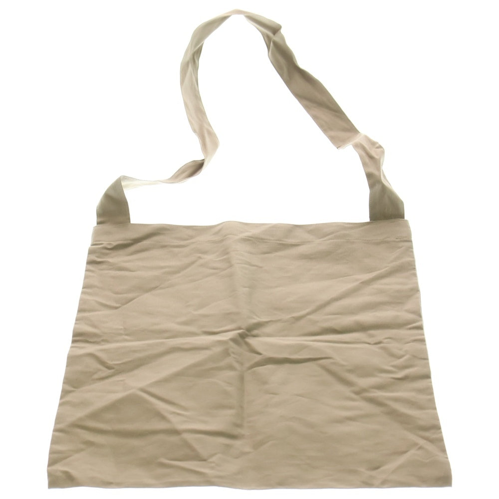 ISAMU KATAYAMA BACKLASH(イサムカタヤマバックラッシュ) ロゴプリント ミニ トートバッグ ベージュ