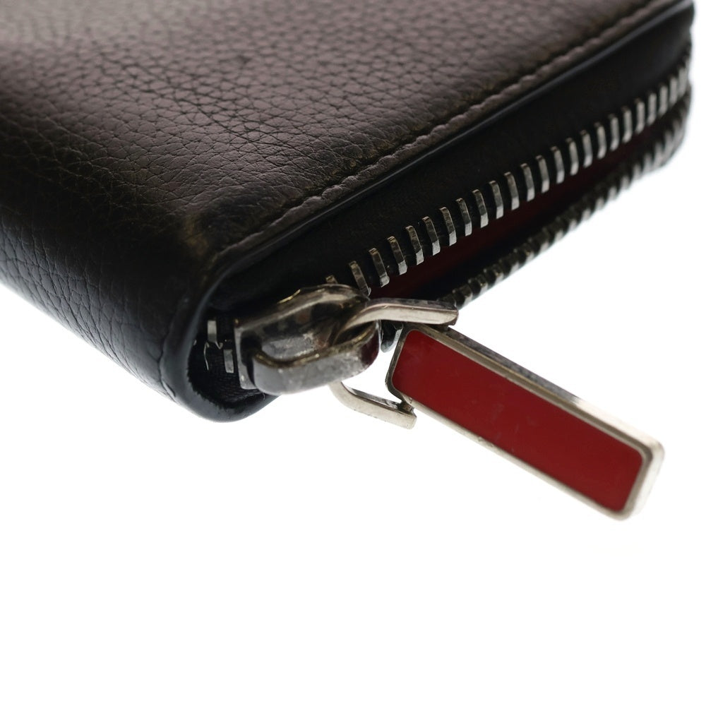 CHRISTIAN LOUBOUTIN(クリスチャンルブタン) スタッズデザイン