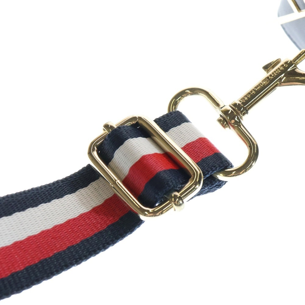 TOMMY HILFIGER(トミーヒルフィガー) ロゴプレート レザー クロスボディ ショルダーバッグ ネイビー M156930022