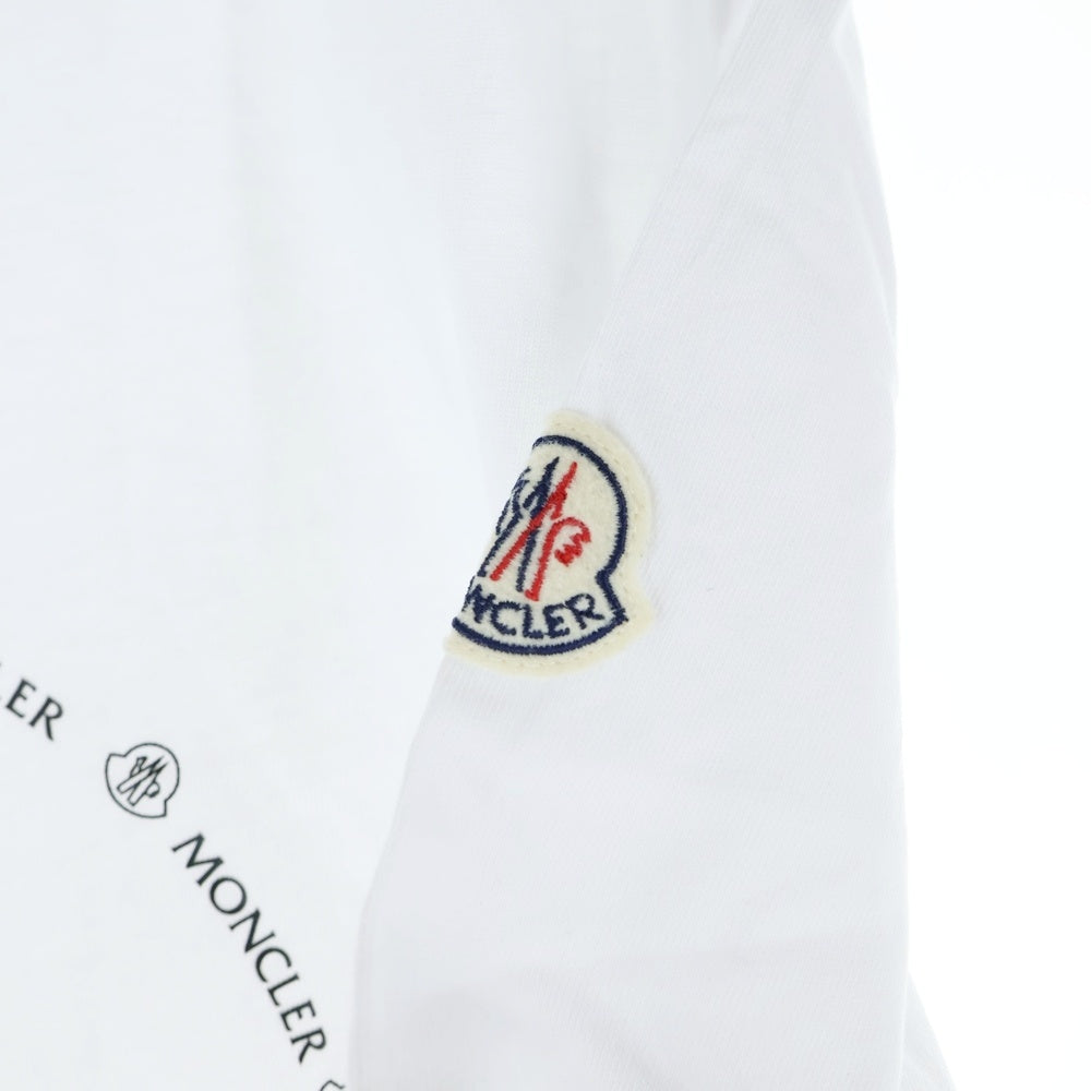 MONCLER(モンクレール) 22SS T-SHIRT フロントロゴデザイン クルーネック カットソー 半袖Tシャツ ホワイト H10918C00027