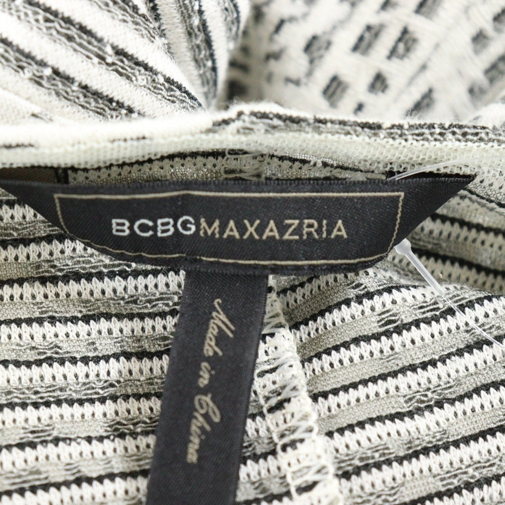 BCBGMAXAZRIA(ビーシービージーマックスアズリア) フラワーパターン ノースリーブ ワンピース ブラック/ホワイト レディース JFK64D33-141