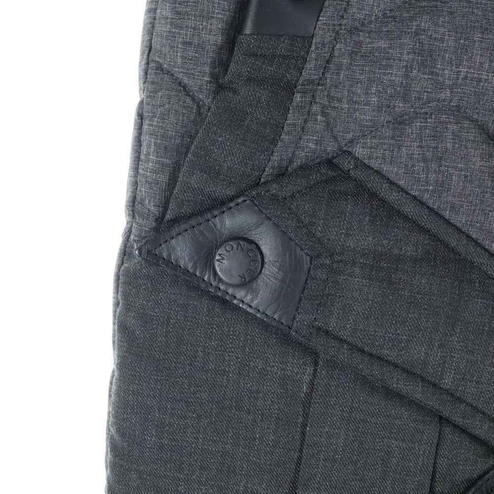 MONCLER(モンクレール) PANTALONE レザーパッチロゴ マルチポケット ダウン ロングパンツ グレー 3209H1140385
