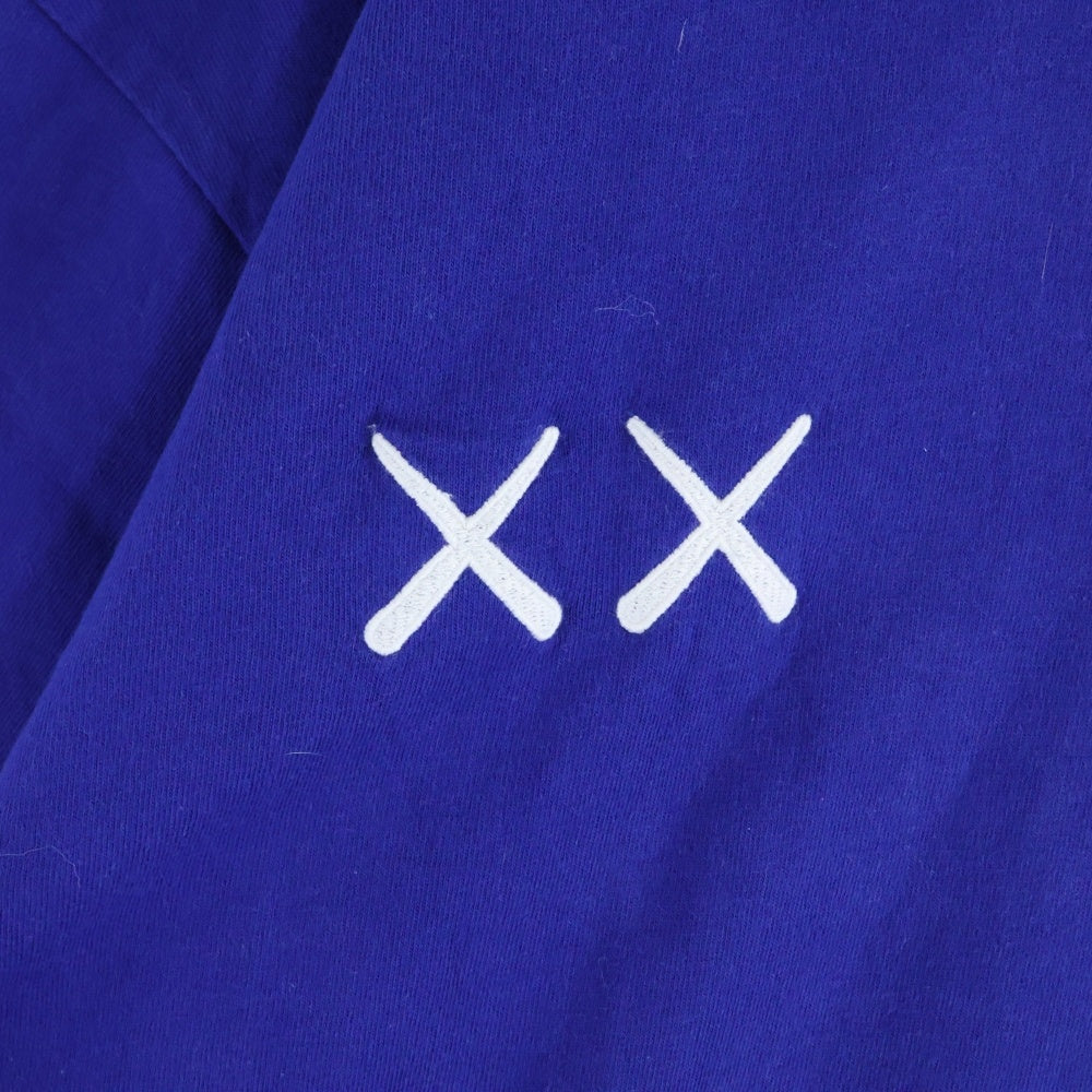 THE NORTH FACE(ザノースフェイス) ×KAWS TEE カウズ ロゴエンブロイダリー クルーネック 半袖Tシャツ カットソー ブルー 5200187090