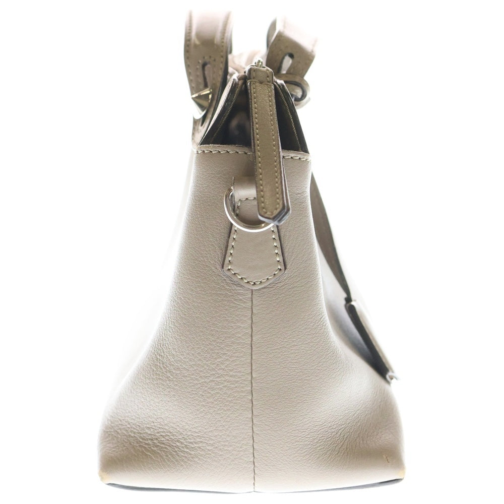 FENDI(フェンディ) バイザウェイ ミディアム レザー シルバー金具 2WAY