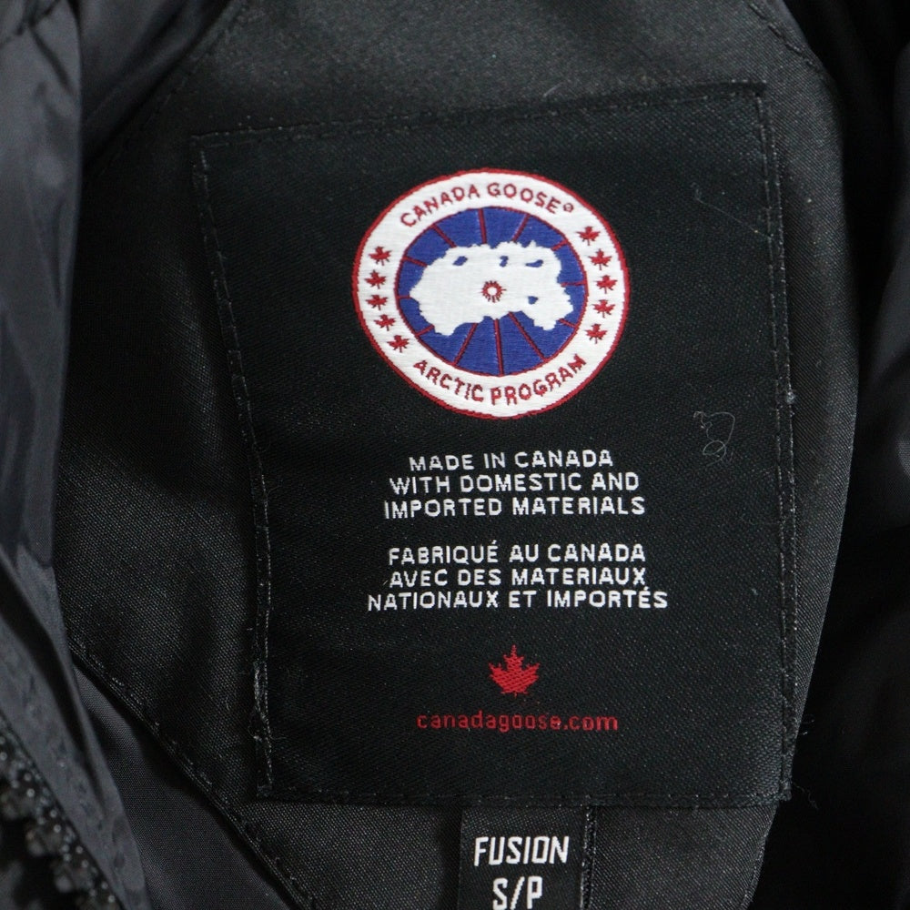CANADA GOOSE(カナダグース) SHELBURNE PARKA シェルバーン アームロゴデザイン ファー付き フーデッド ジップアップ ダウンコート レディース ブラック 3802LA
