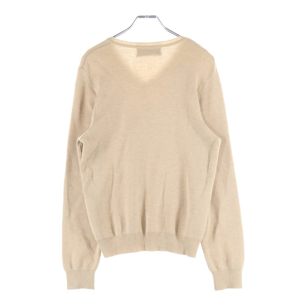 MAISON KITSUNE(メゾンキツネ) フロントロゴパッチ Vネック プルオーバー ウール ニットセーター ベージュ KMFW10010