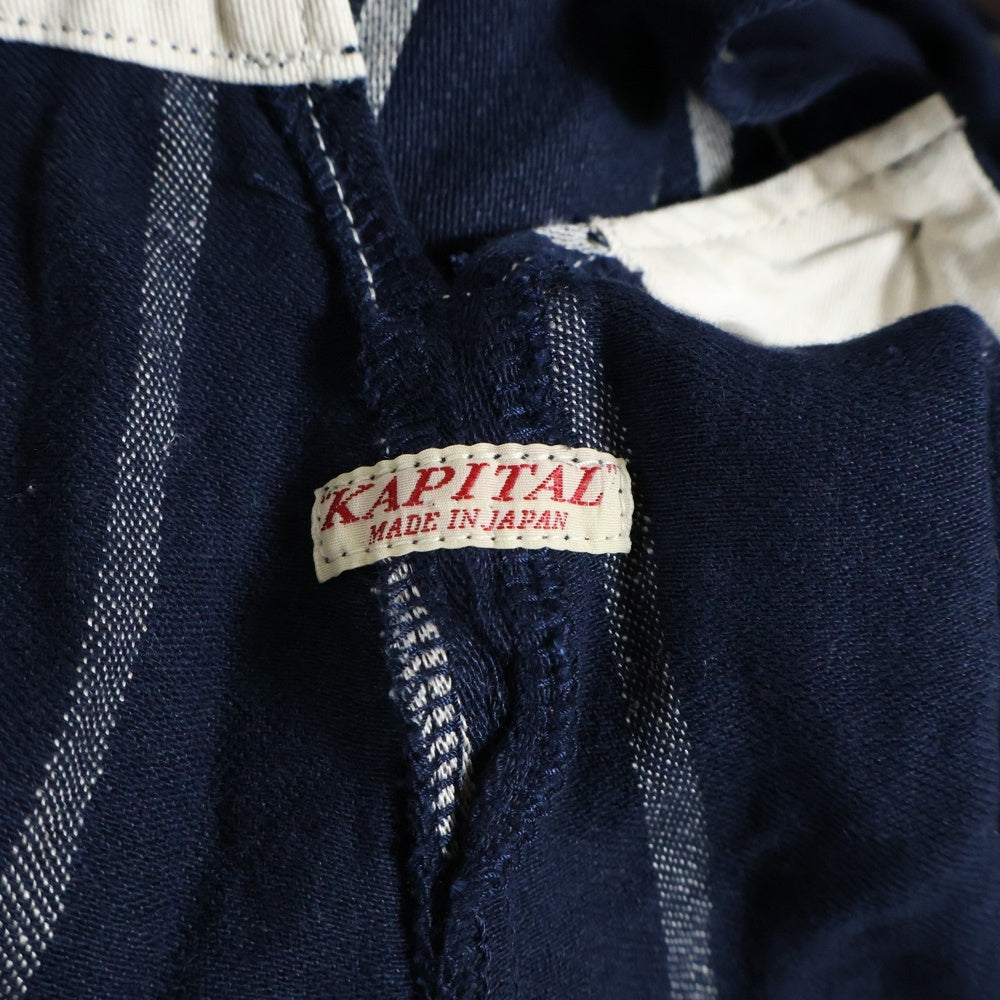 KAPITAL(キャピタル) フロントボタン バックアジャスター付き ストライプ柄 サロペット オーバーオール ネイビー K19050P191