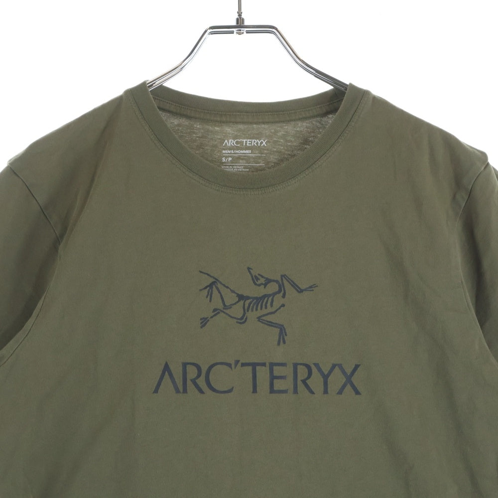 ARC'TERYX(アークテリクス) フロントロゴデザイン クルーネック カットソー 半袖Tシャツ カーキ ARCCZ-2020010002
