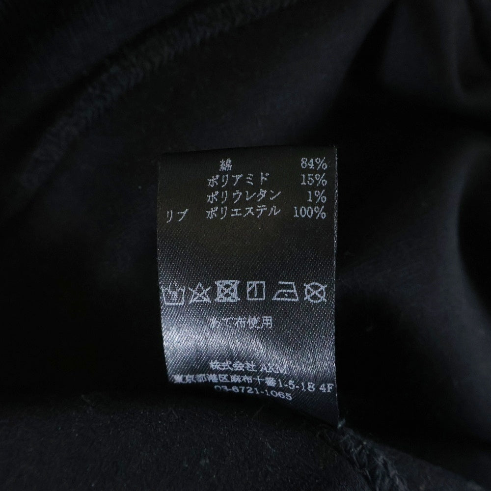 1 PIU 1 UGUALE 3(ウノピゥウノウグァーレトレ) ハーフジップ スウェット プルオーバーパーカー ブラック