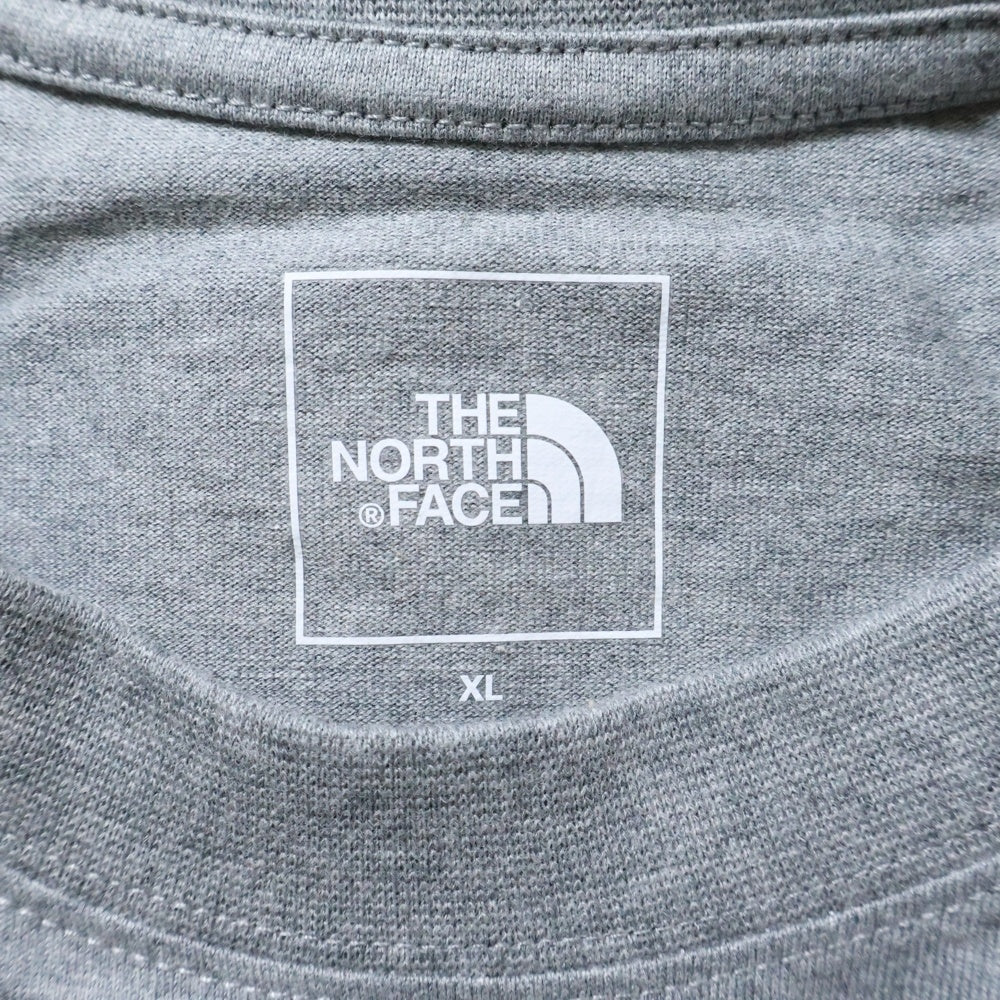 THE NORTH FACE(ザノースフェイス) 胸ロゴデザイン クルーネック カットソー半袖Tシャツ グレー NT32436