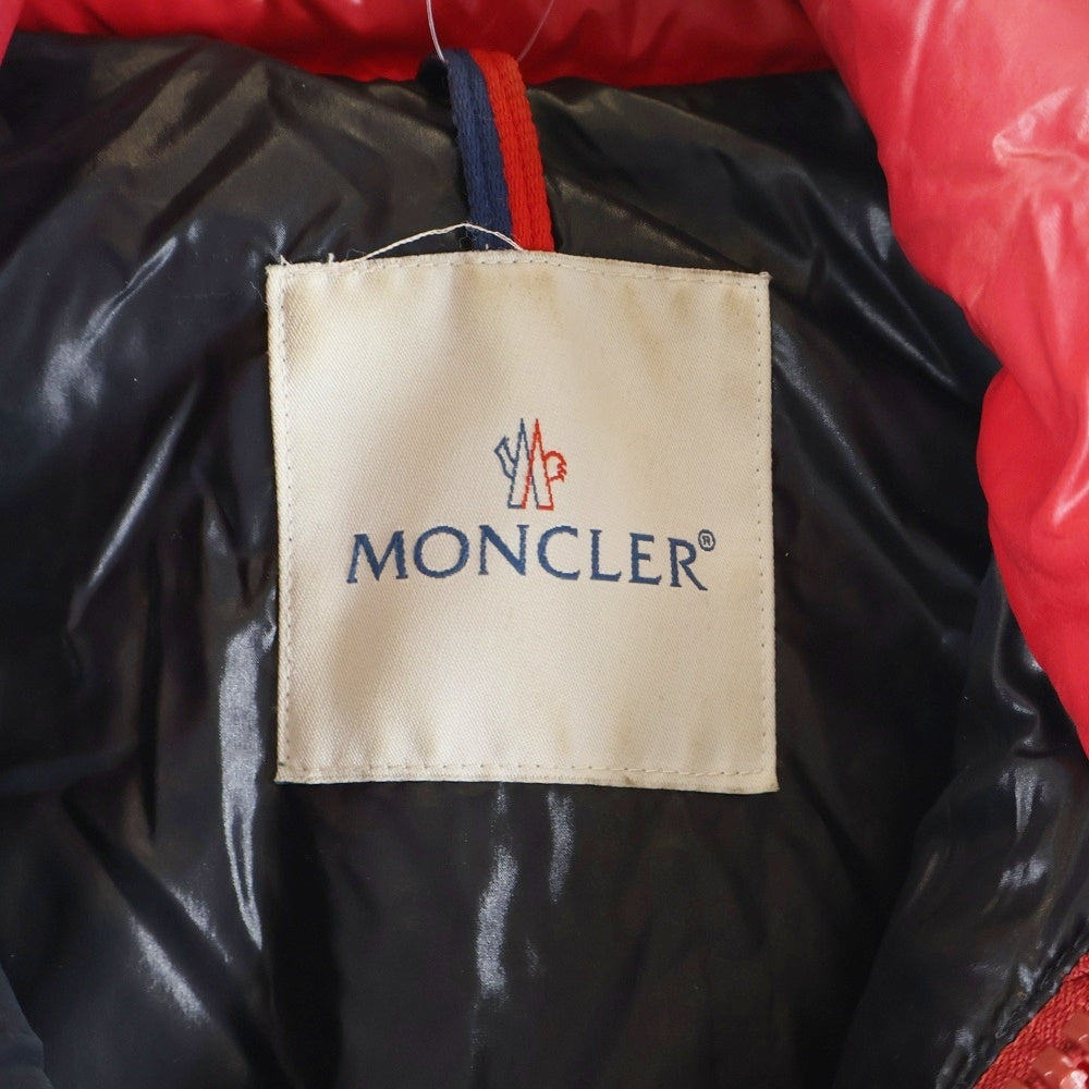 MONCLER(モンクレール) TIBET チベット 胸エンブロイダリーデザイン ダブルポケット ジップアップ ダウンベスト レッド 43302 60 68950