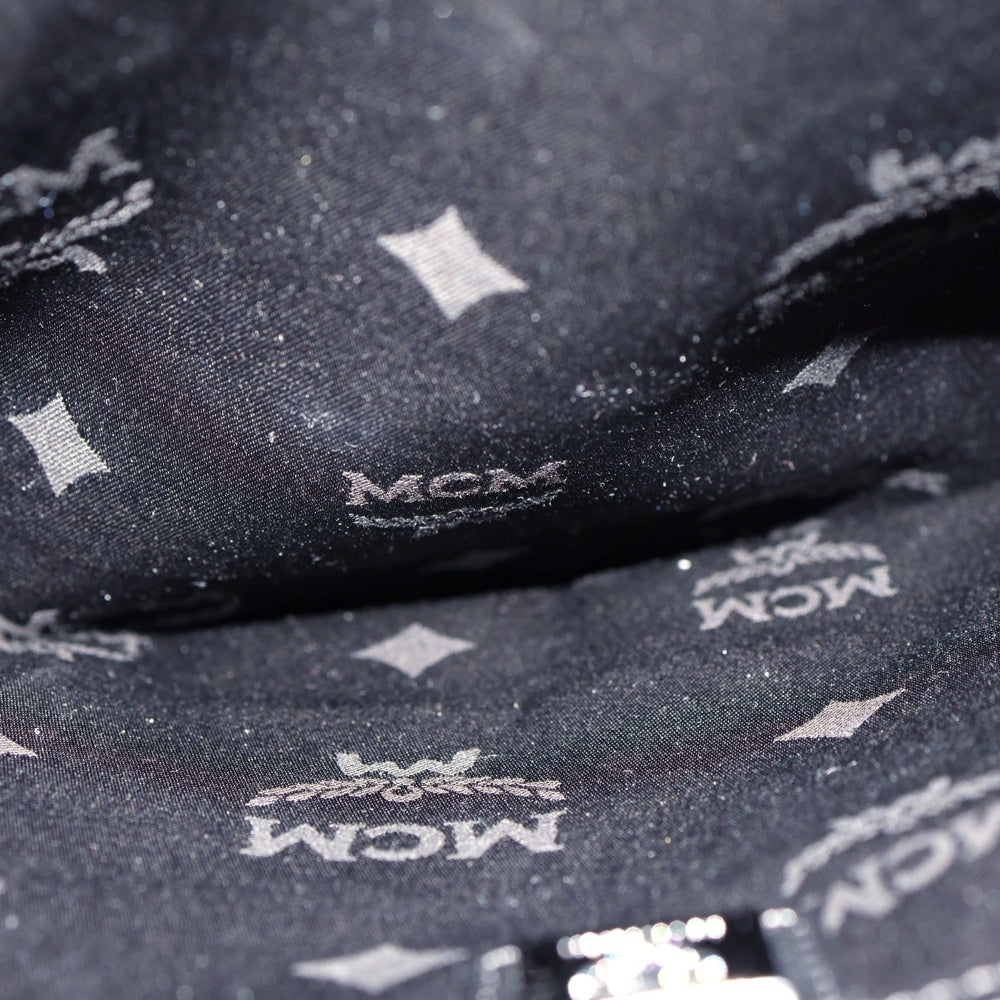 MCM(エム シー エム) ロゴプレート付き ヴィセトス総柄 レザー バックパック リュック ブラウン