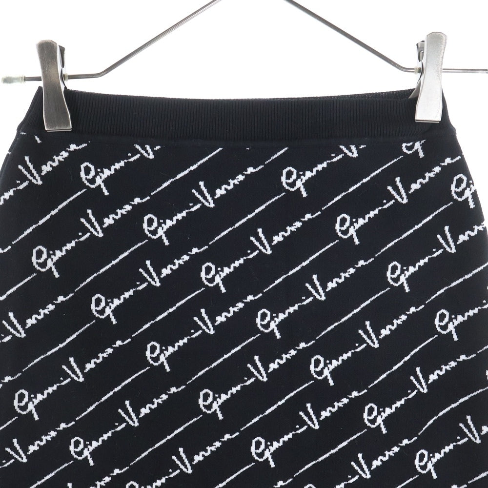 VERSACE(ヴェルサーチ) KNITSKIRT LETTER PRINT レタープリント 総柄 ニットスカート レディース ブラック A85540 A233564
