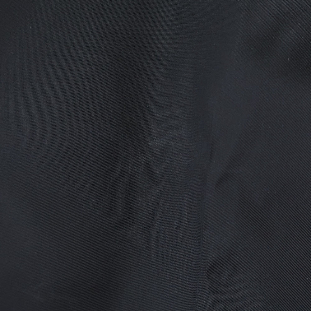 PRADA(プラダ) 22SS RE-NYLON バミューダショーツ トライアングルロゴ ナイロンハーフパンツ ブラック SPG32