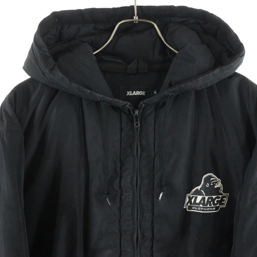X-LARGE(エクストララージ) OG HOODED JACKET ロゴプリント ポリエステル フーデッドジャケット ブラック 01193505