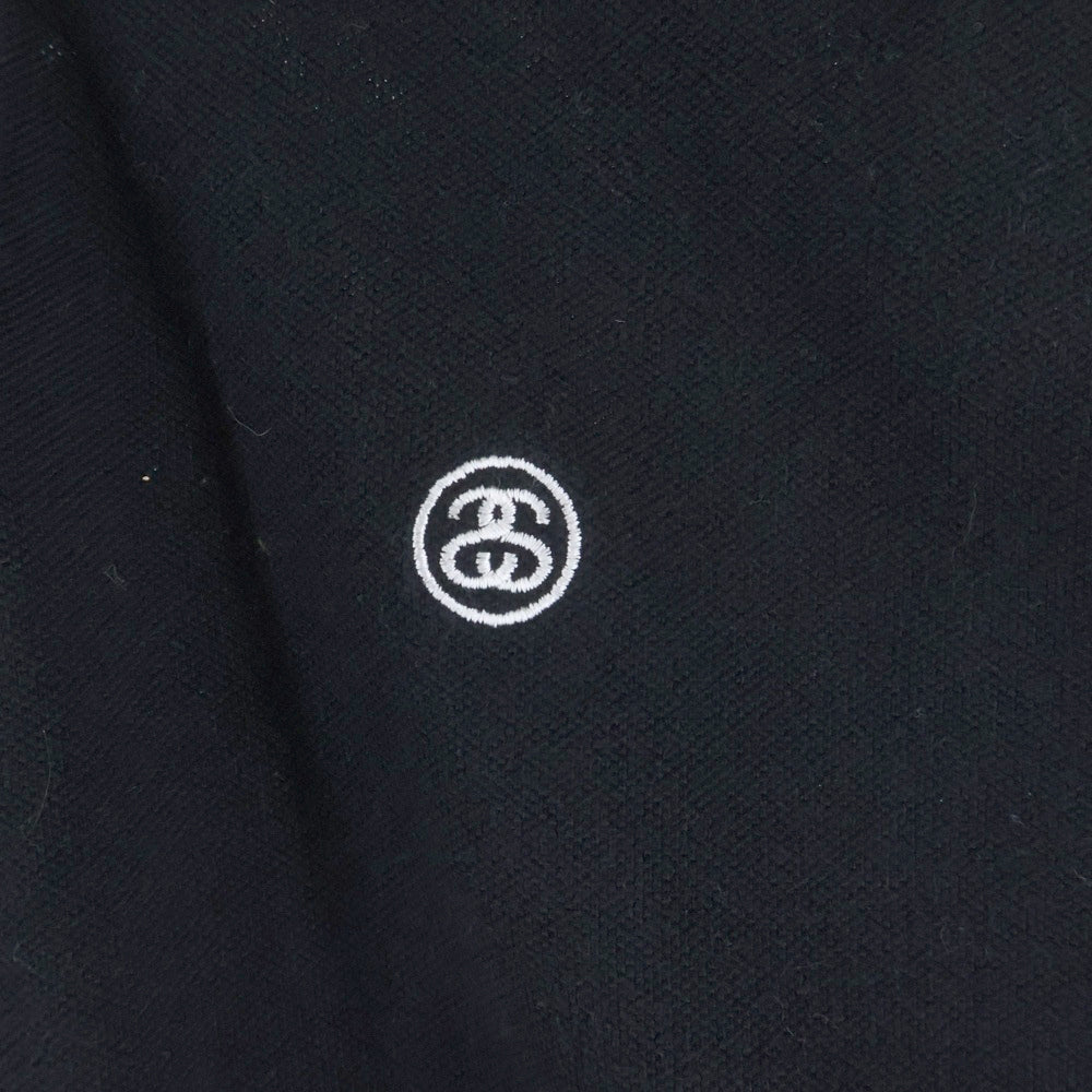 STUSSY(ステューシー) 胸エンブロイダリーデザイン アームロゴデザイン 半袖ポロシャツ ブラック