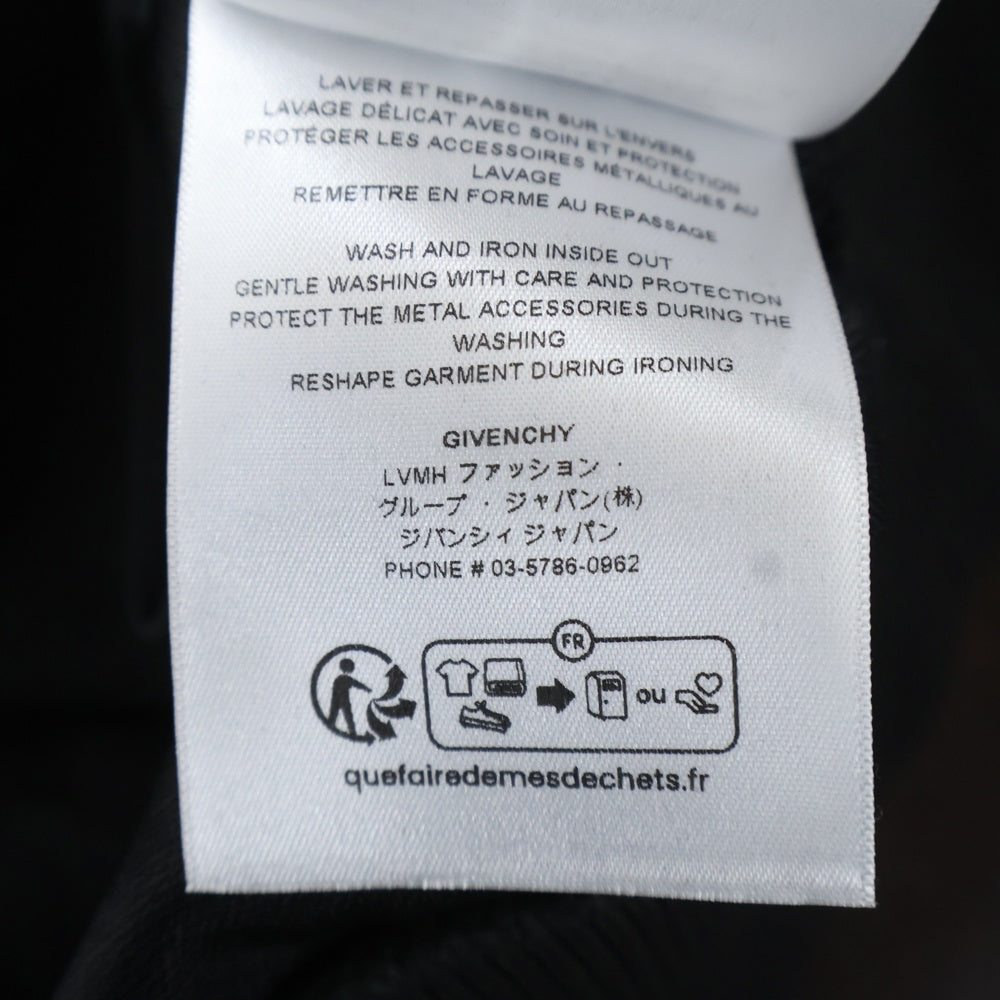GIVENCHY(ジバンシィ) アームロゴデザ オーバーサイズ インジップアップ トラックジャケット ブラック BMJ0MG30Q6