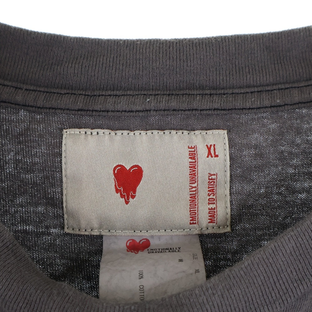 Emotionally Unavailable(エモーショナリー アンアヴェイラブル) HEARTS ON FIRE TEE ハート オン ファイヤー クルーネック カットソー 半袖Tシャツ ブラック EU-S22-0000-039