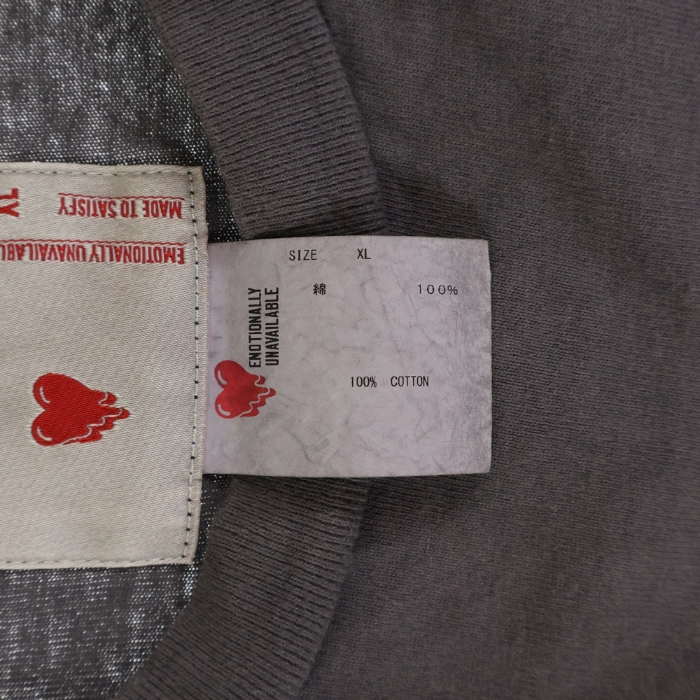 Emotionally Unavailable(エモーショナリー アンアヴェイラブル) HEARTS ON FIRE TEE ハート オン ファイヤー クルーネック カットソー 半袖Tシャツ ブラック EU-S22-0000-039