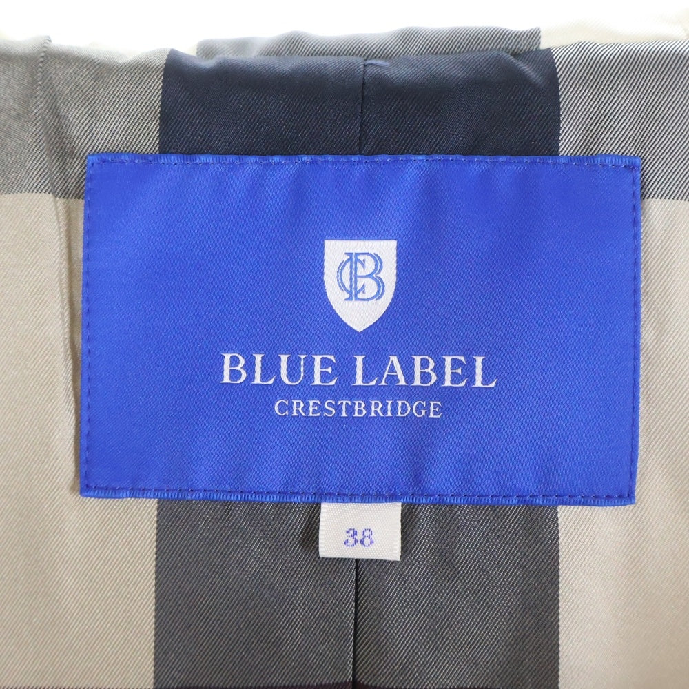 BURBERRY BLUE LABEL(バーバリーブルーレーベル) 裏地チェック ナイロン フーデッド ダウンジャケット ホワイト レディース 55C08-261-03