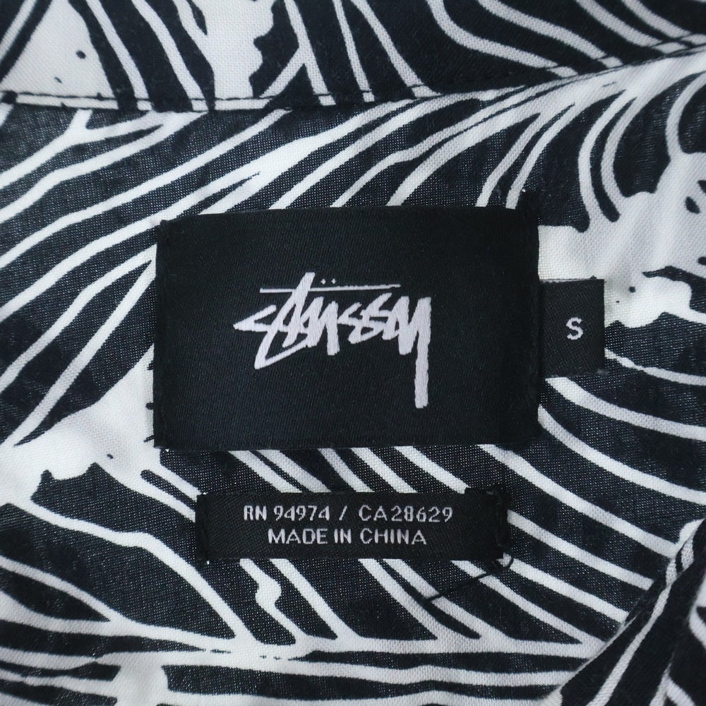 STUSSY(ステューシー) 総柄 襟付き ボタンアップ アロハシャツ ブラック/ホワイト