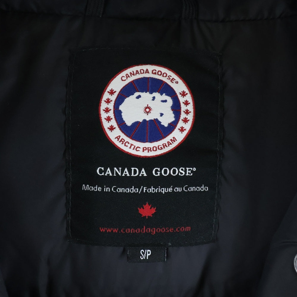 CANADA GOOSE(カナダグース) FREESTYLE フリースタイル ロゴワッペン ジップアップ ダウンベスト レディース ブラック 2832L