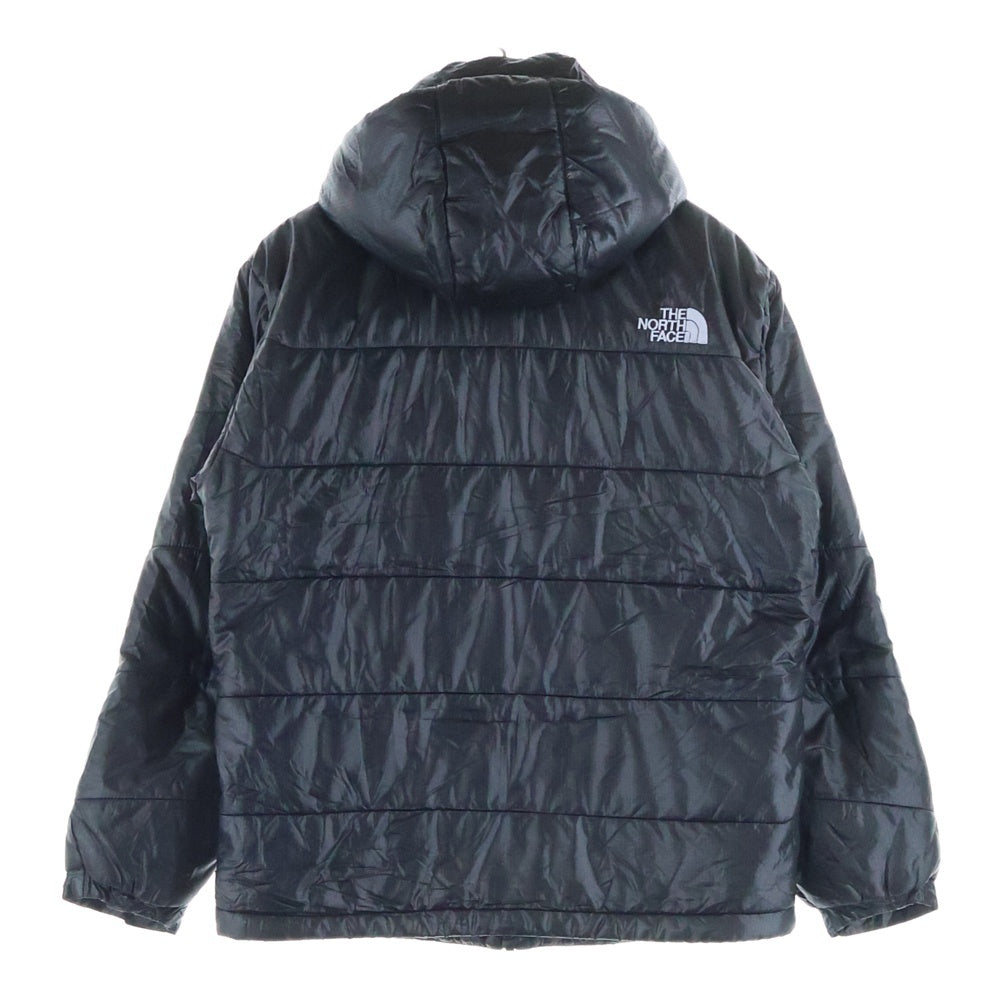 THE NORTH FACE(ザノースフェイス) ロゴ刺繍 フーデッド中綿ジャケット ブラック NY17700