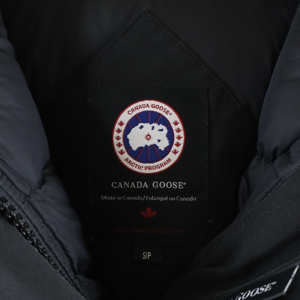 CANADA GOOSE(カナダグース) LABRADOR DOWN JACKET ラブラドール ワッペンロゴ ファーフーデッド ダウンジャケット レディース ブラック 7967JL