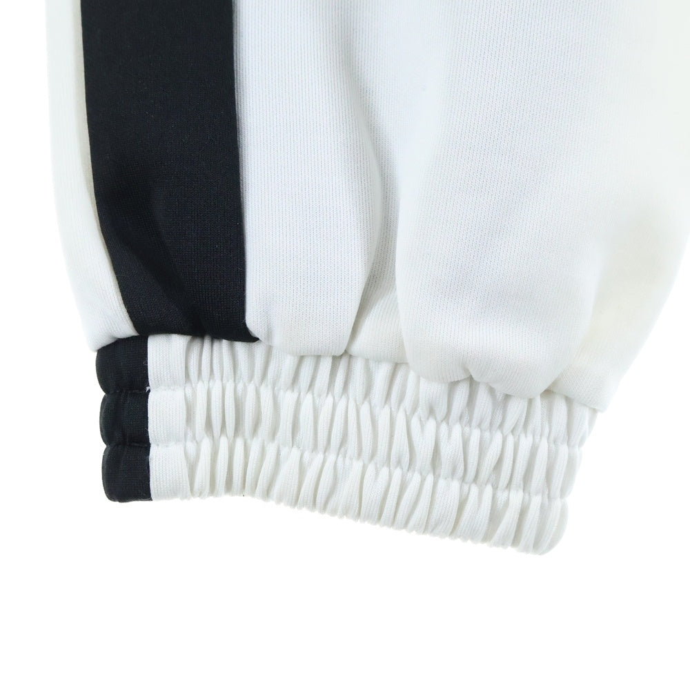 BURBERRY(バーバリー) ロゴパッチ バイカラー イージースウェットジョガーパンツ ブラック/ホワイト 4559554