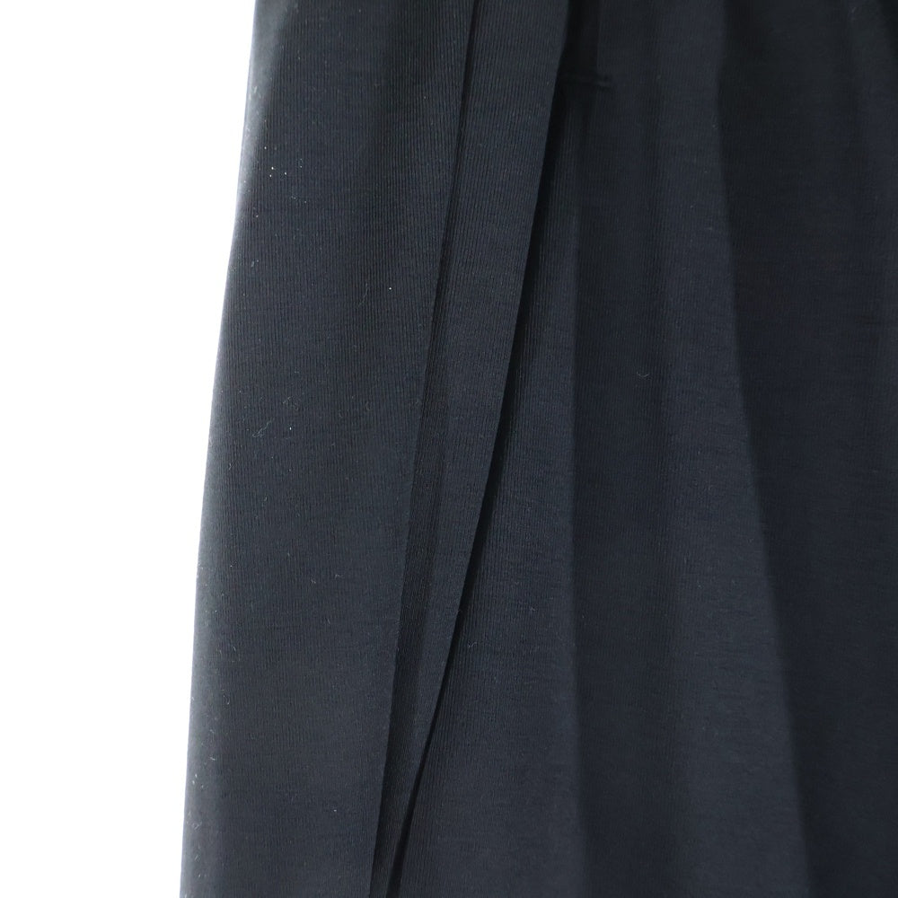 HERNO(ヘルノ) ナイロンブレンド ストレッチ テーパード イージーパンツ ブラック PT000044U-12588S-9300