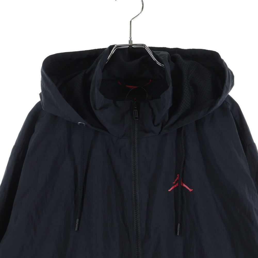 NIKE(ナイキ) DIAMOND CEMENT JACKET ダイアモンドセメントジャケット フーデッドジップアップナイロンジャケット ブラック/レッド AR3242-010