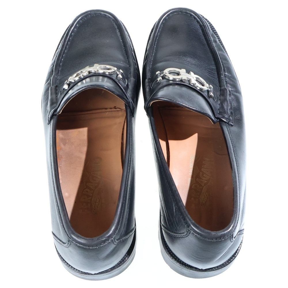 Salvatore Ferragamo(サルヴァトーレ フェラガモ) シルバービット スクエアトゥ コインローファー ブラック