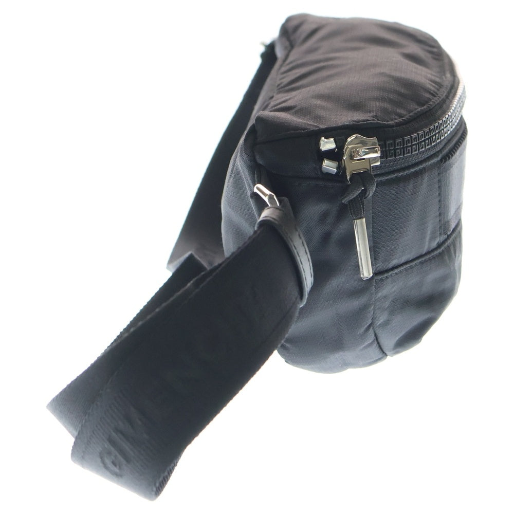 GIVENCHY(ジバンシィ) ロゴプリント ナイロン クロスボディ ショルダー