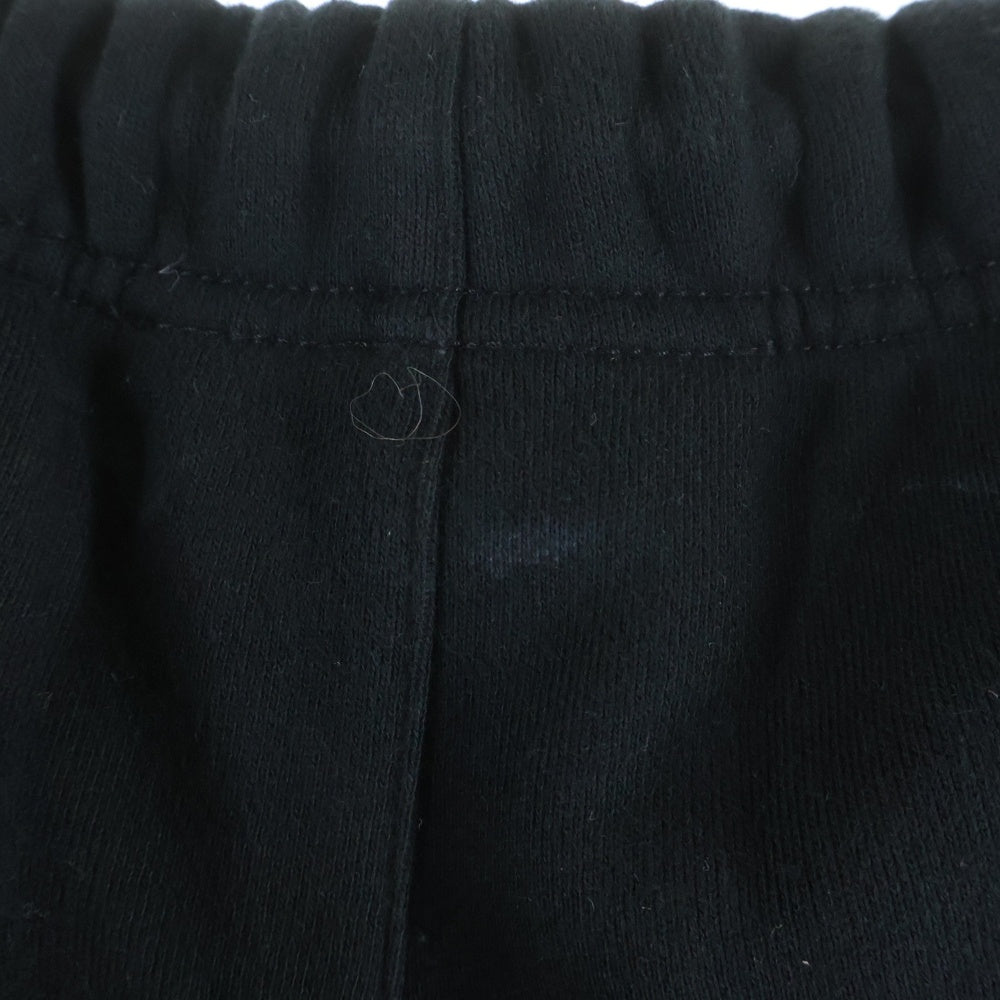 FEAR OF GOD ESSENTIALS(フィアオブゴッド エッセンシャルズ) フロントロゴ スウェットハーフパンツ ショーツ ブラック