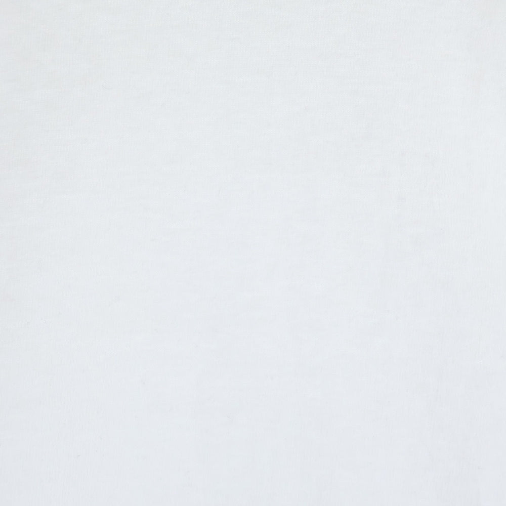 PLAY COMME des GARCONS(プレイコムデギャルソン) フロント グラフィックロゴプリント ヘンリーネック Tシャツ 半袖カットソー ホワイト AX-T350