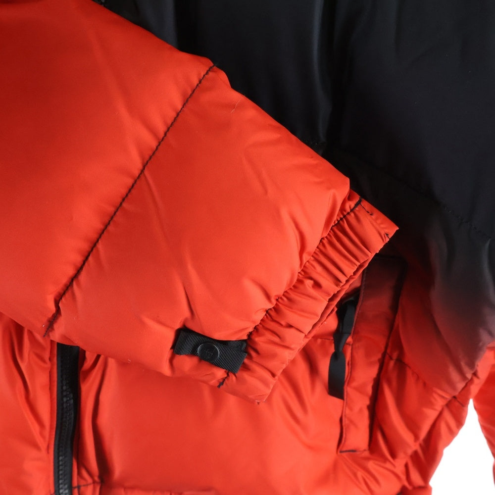 THE NORTH FACE(ザノースフェイス) W96 NUPTSE DIP DYE JACKET ヌプシ ディップダイ グラデーション ジップアップ フーデッド ダウンジャケット レディース ブラック/レッド NF0A84QYOOR