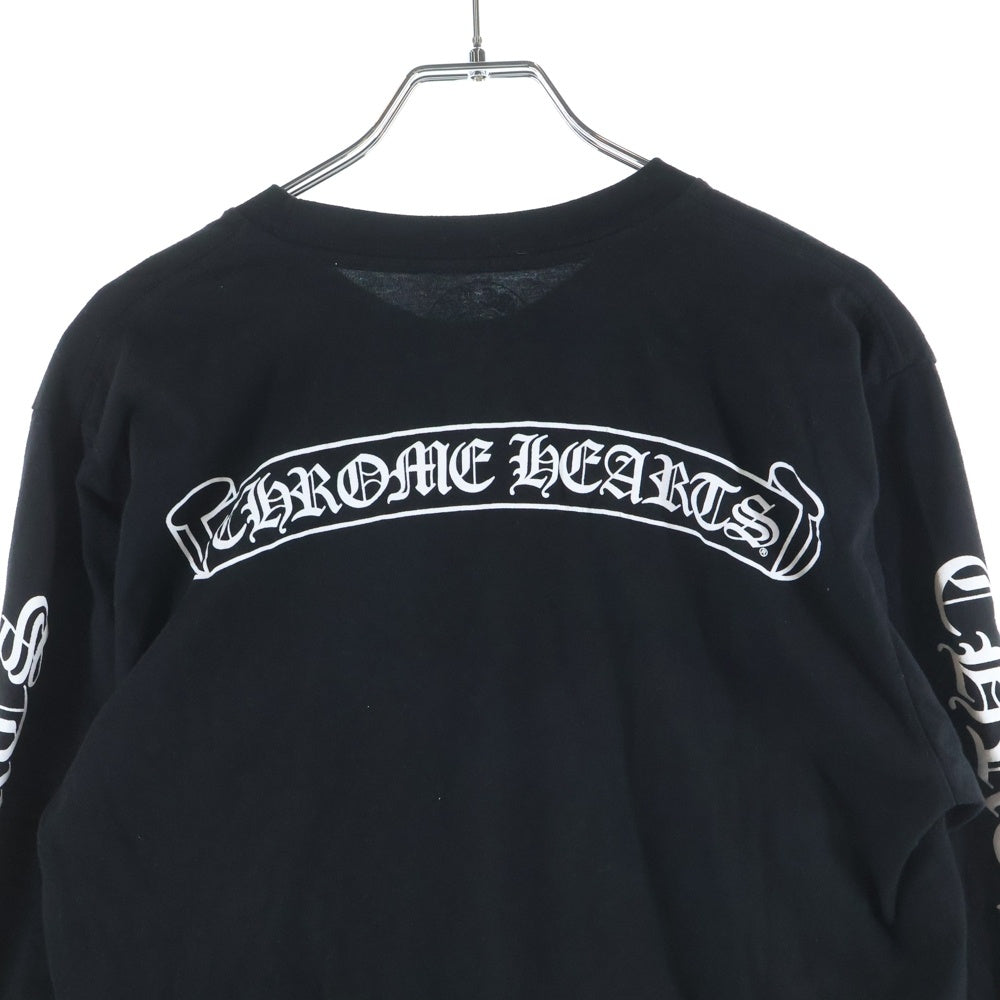 CHROME HEARTS(クロムハーツ) Scroll Logo L/S Pocket T-shirt スクロールロゴ 袖ロゴプリント クルーネック長袖ポケットTシャツ カットソー ブラック